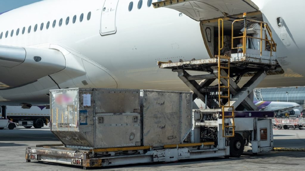 First Class Logistics : Votre partenaire de confiance pour le transport international