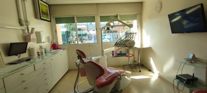 Photo 4 de Centre Dentaire Agdal Smile - Dr. Berrada Fathi Idriss